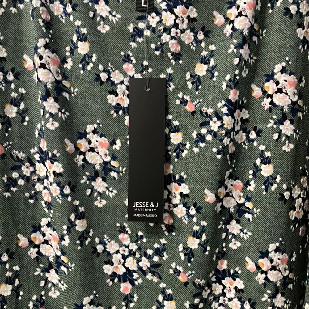 Green Floral Top - Picture 5 of 5